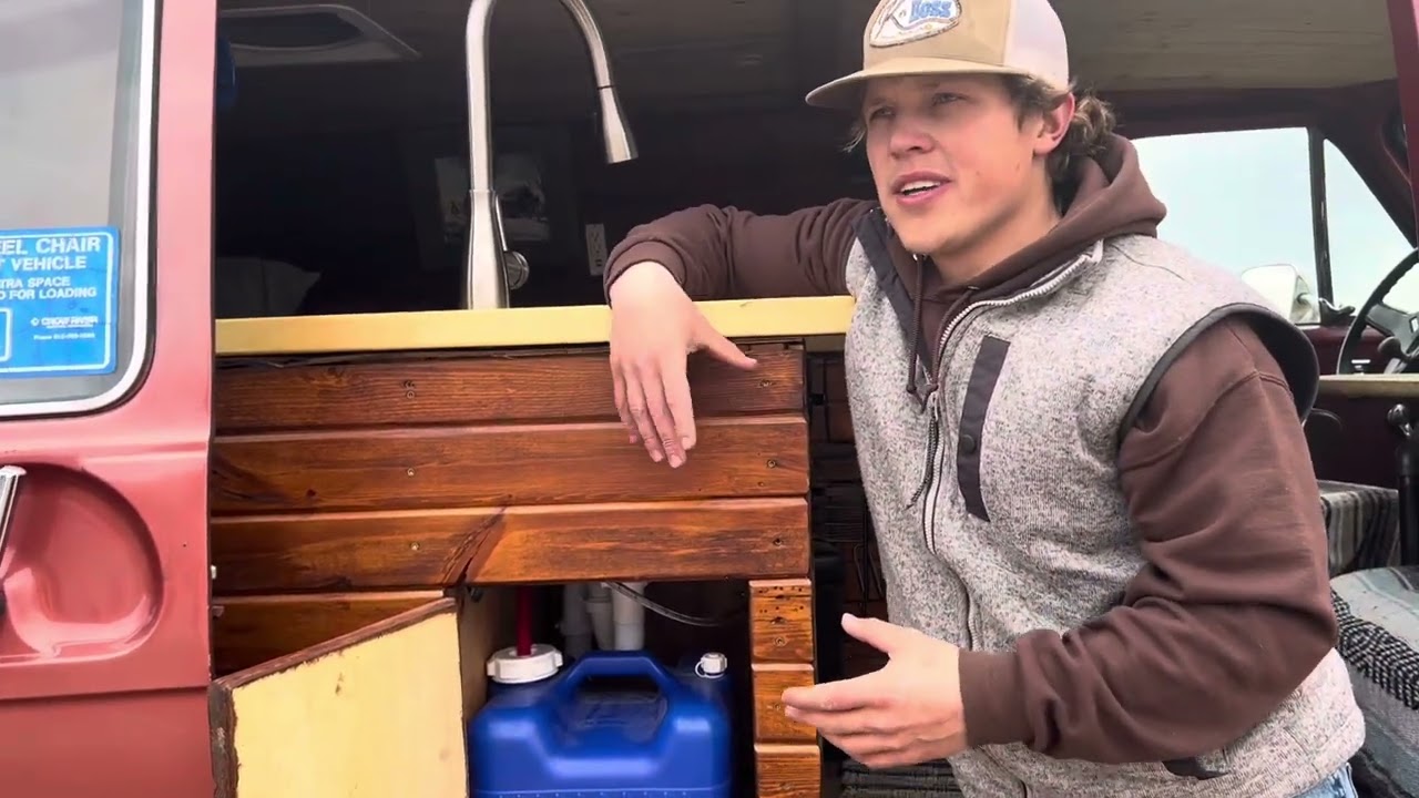 Off-Grid Stealth Camper Van Tour — Chevrolet G20 1984 года