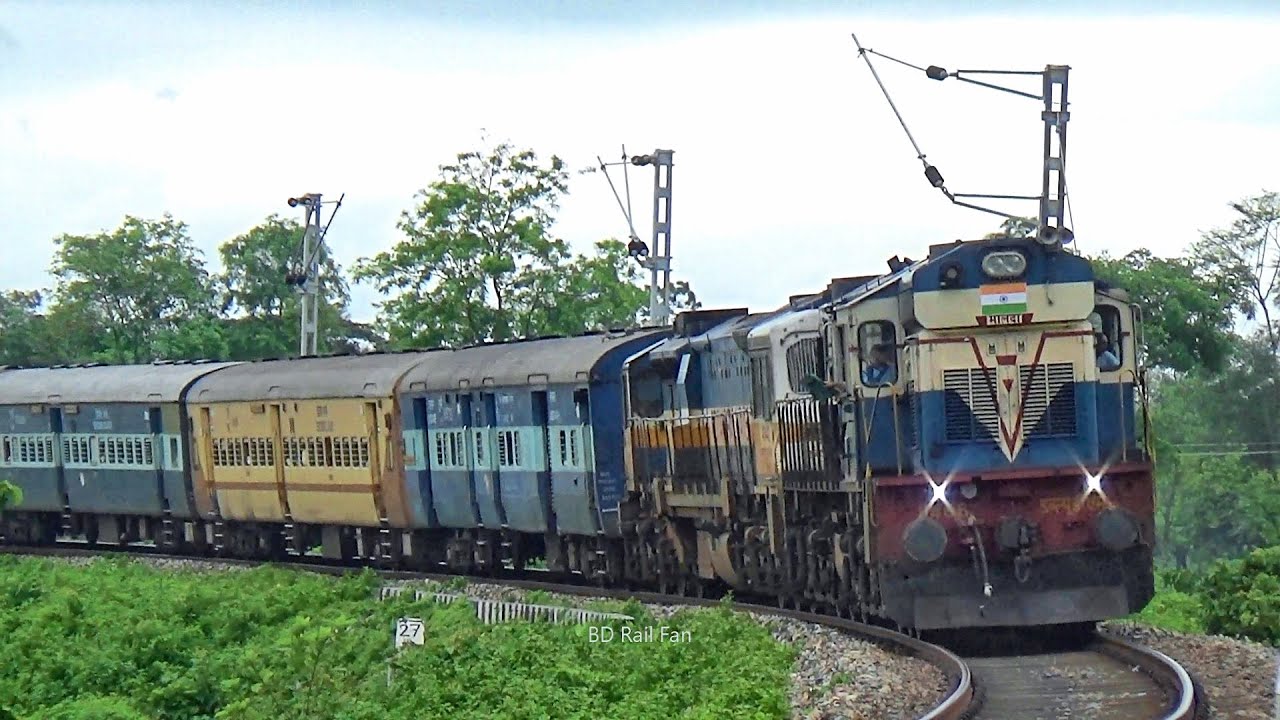 Twin Diesel EMD action with 15467/Siliguri-Bamanhat Intercity Express (Siliguri Junction Bamanhat)