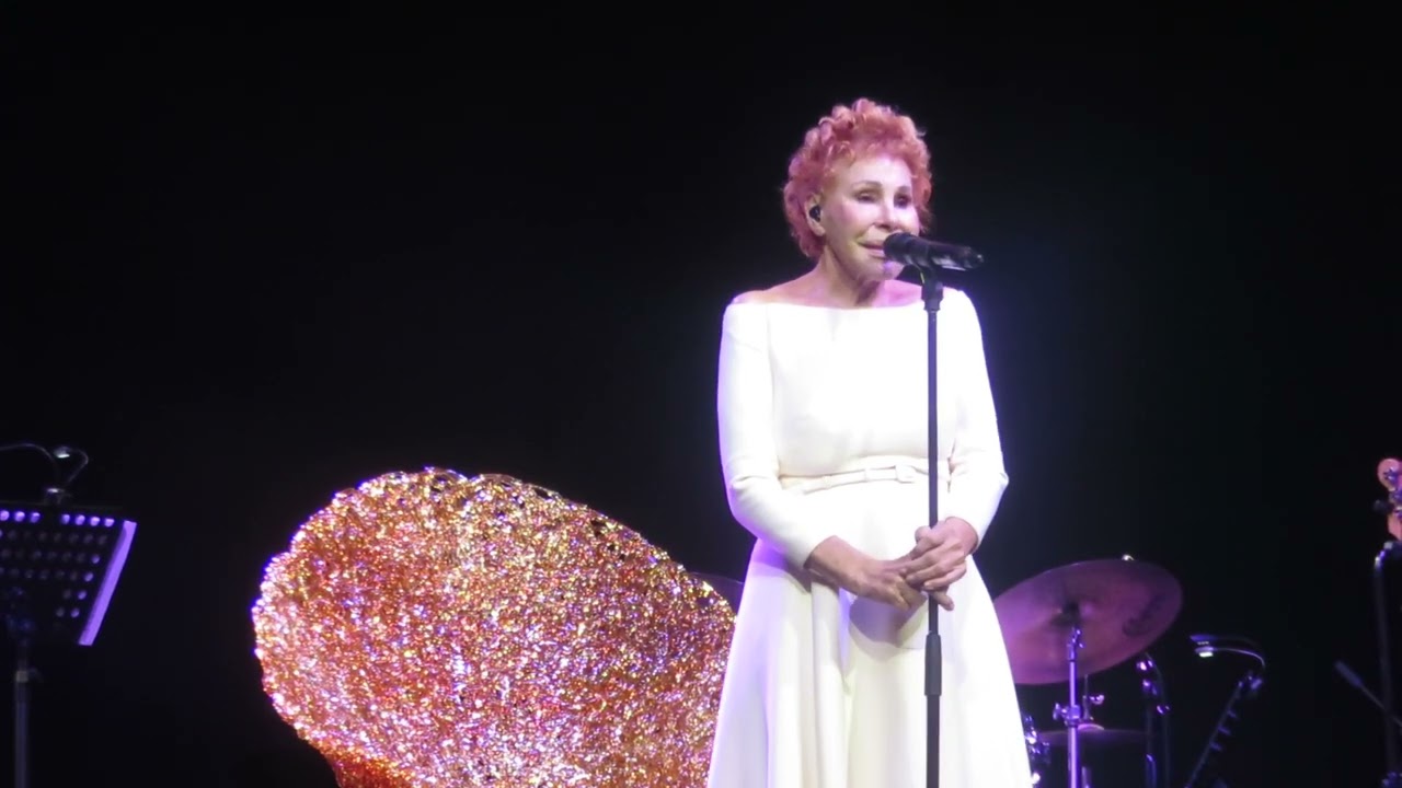 ORNELLA VANONI Una lunga storia d'amore @Tuscany Hall (Firenze) 28.01.2023