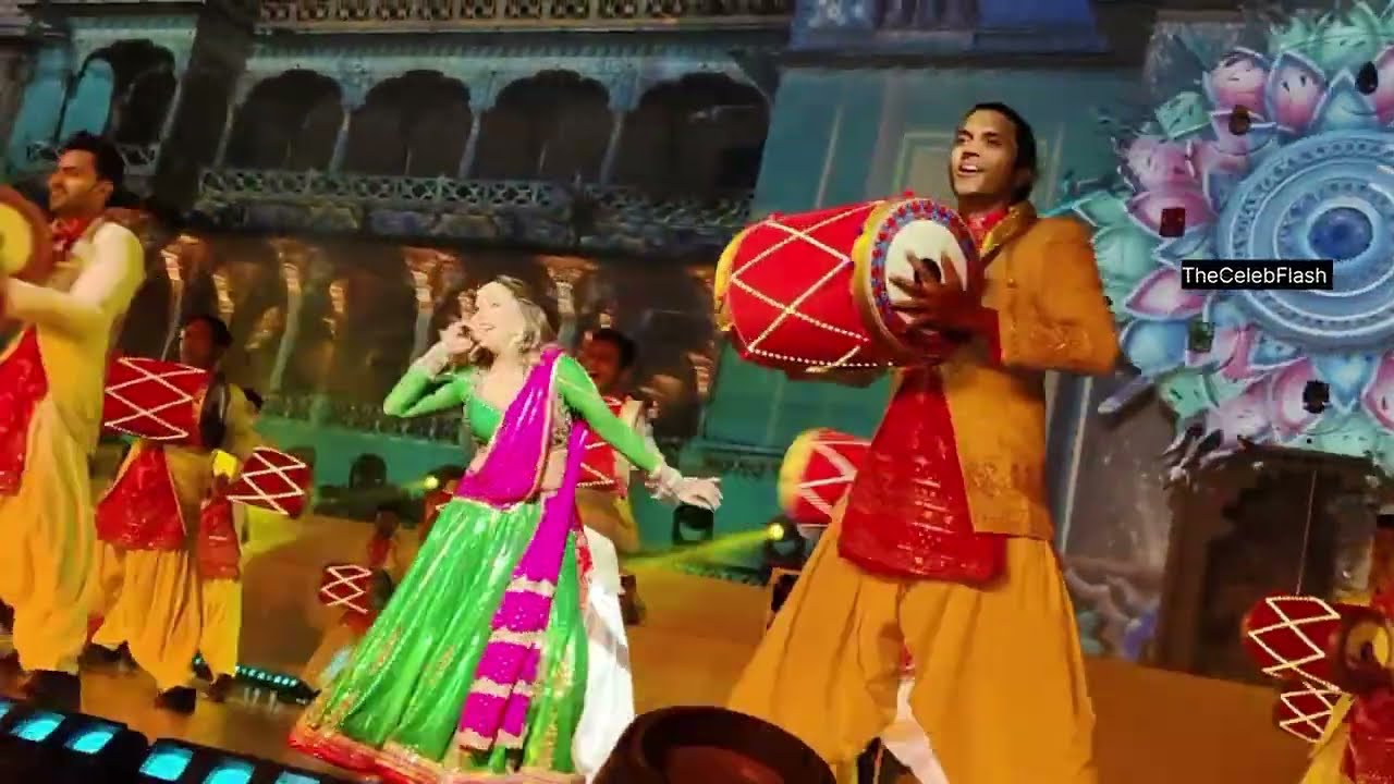 Madhuri Dixit Ka Udaipur Wedding Mein Dola Re Dola Dance Performance