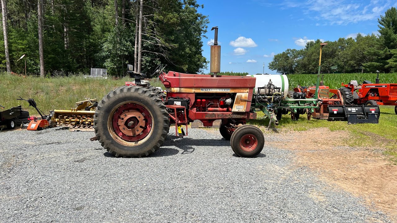 International IH 966 Fender Install and New Wiring