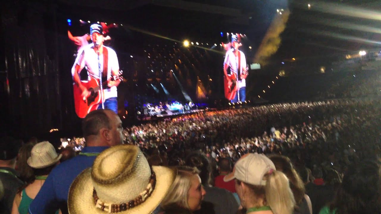 Luke Bryan: Roller Coaster, Live at CMA Fest 2014 (HD)