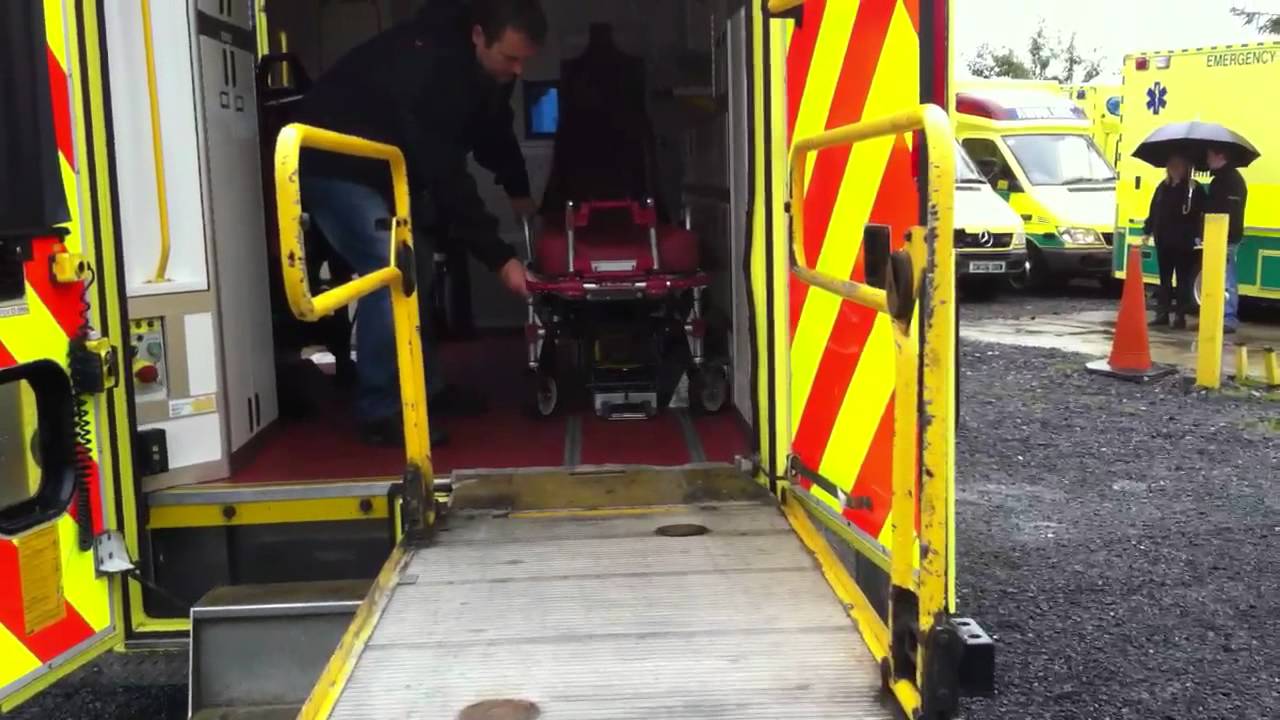 Wilker Demers Ross & Bonnyman tail lift