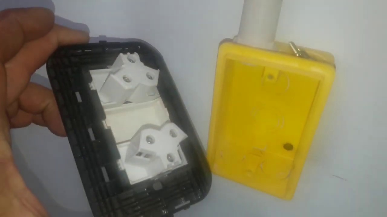 COMO CONECTAR TOMACORRIENTES O ENCHUFES EN OBRA