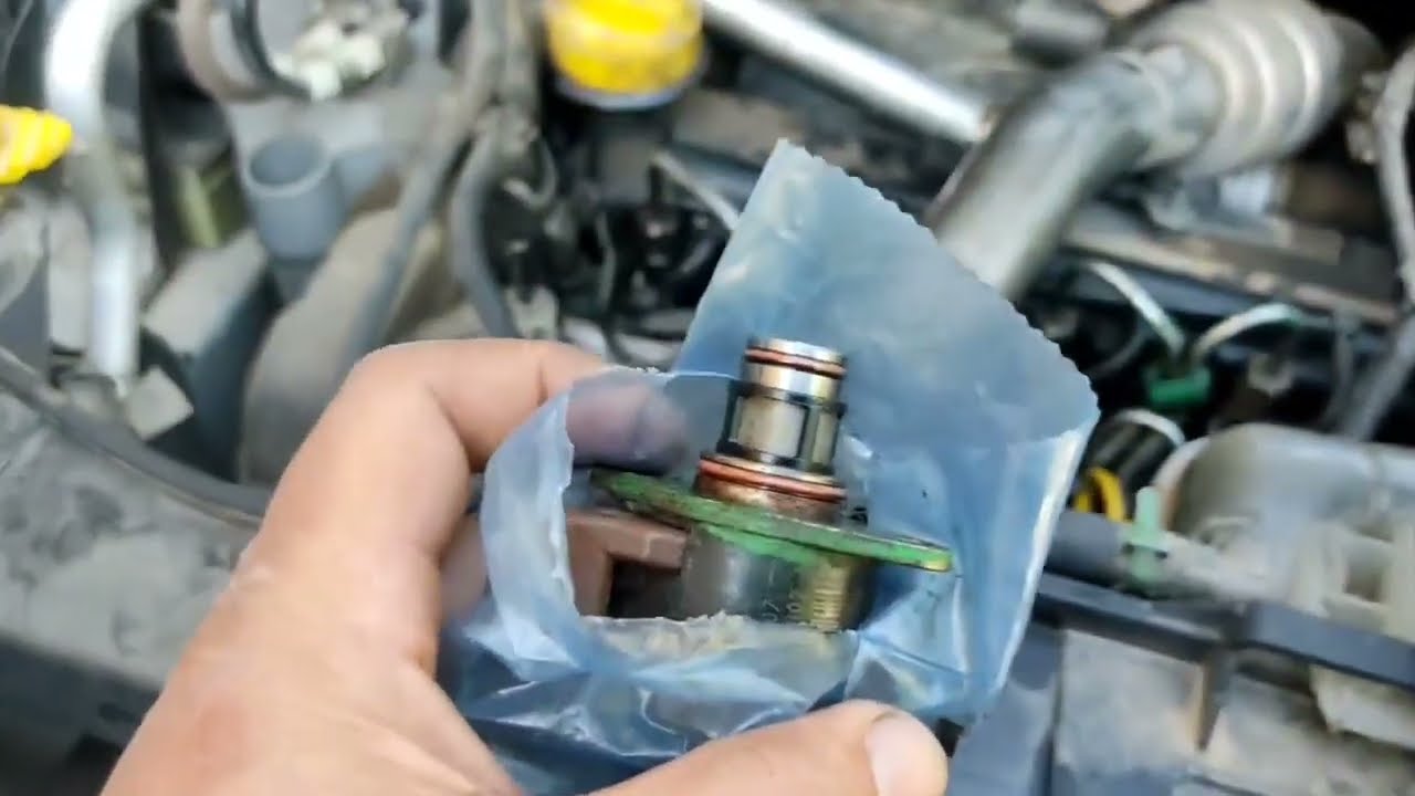 Problème régulation de pression carburant Renault kangoo 1.5 dci تشخيص عطل في