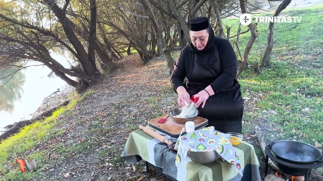 Colțunași cu brânză și dulceață: Desert savuros în prag de post || Rețete mănăstirești