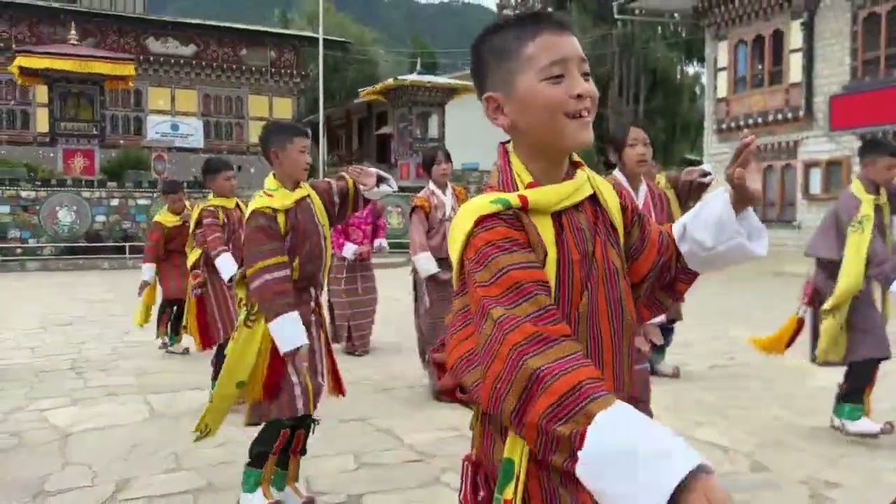 Dechencholing Higher Secondary School 2024 Dance 