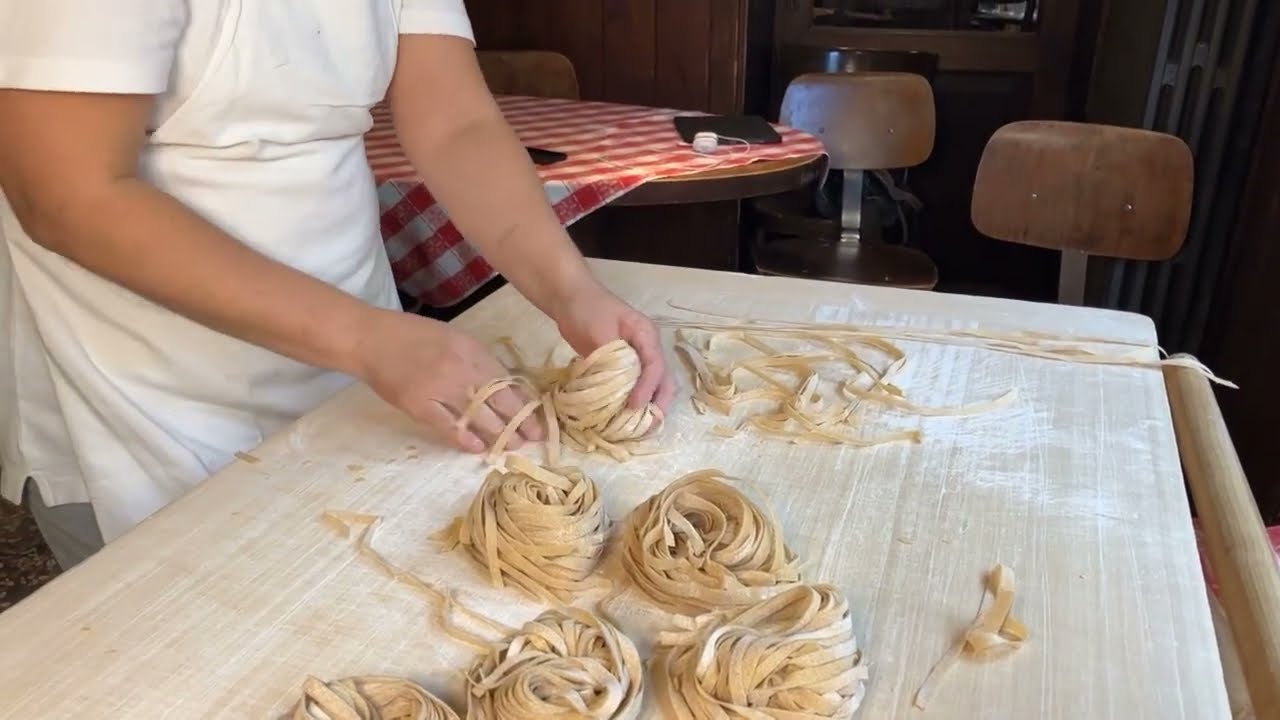 Tagliatelle, Roberta Galletti sfoglina ( pasta maker) Trattoria Amerigo 1934