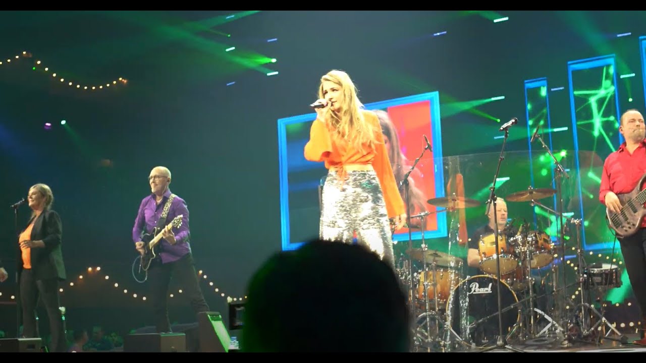 VodafoneZiggo Band in ZiggoDome. The VodafoneZiggo Party 2023, Episode 6