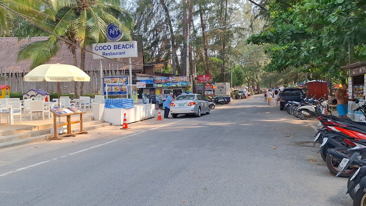 Nai Yang Beach, Phuket, Thailand