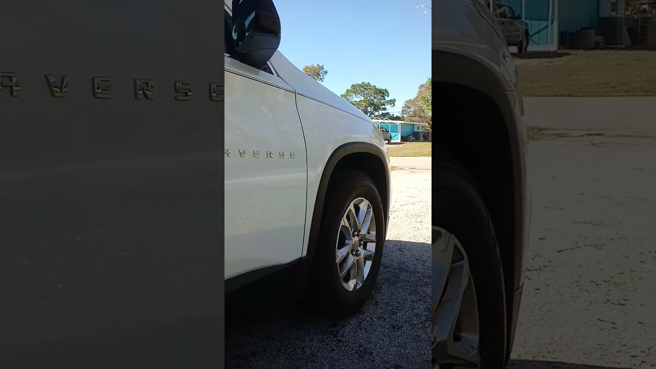 2020 Chevy Traverse Ls