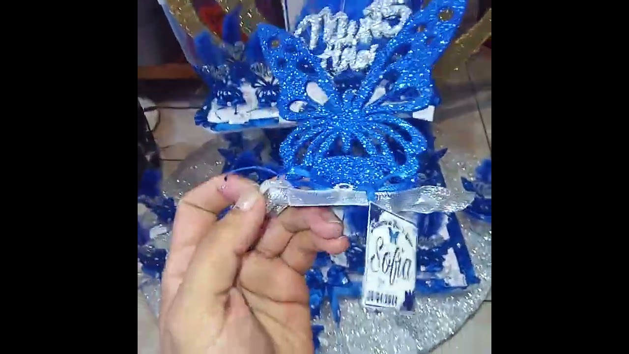 Mariposa azul alas abiertas souvenirs.