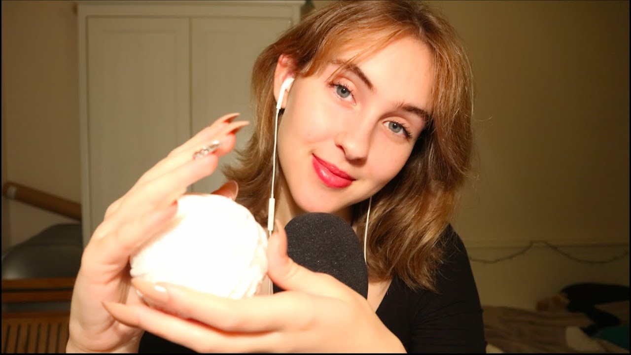 *ASMR EN ESPAÑOL* RELAJANTE TAPPING & SCRATCHING CON UÑAS LARGASSSSzzzzz.....
