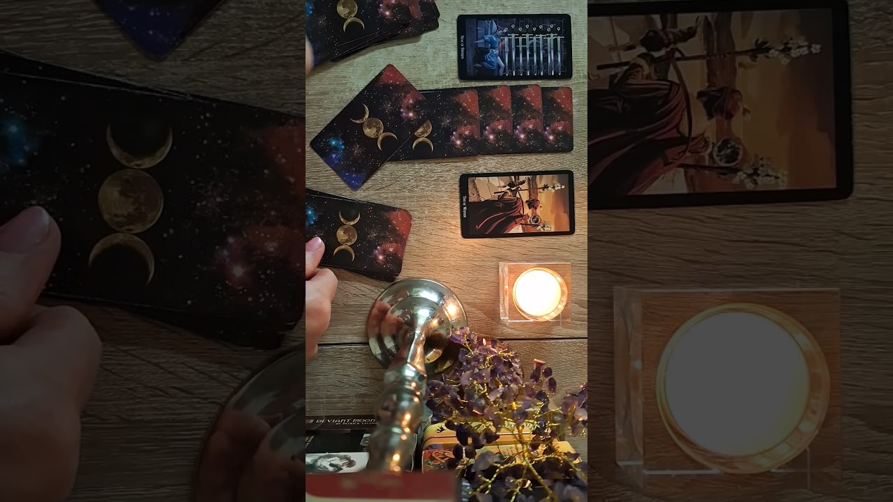 Stotis dviems. Tarot įžvalgos moterims.