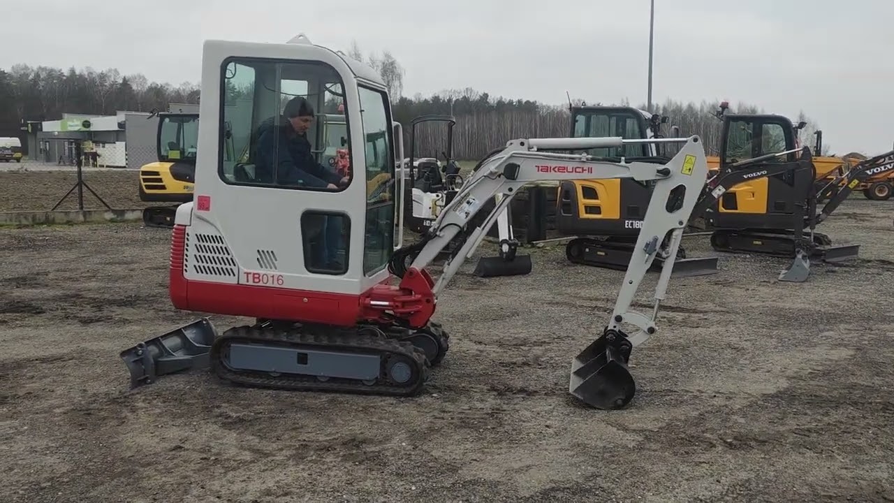 Minikoparka Takeuchi TB 016 2007r rozsuwane gąsienice