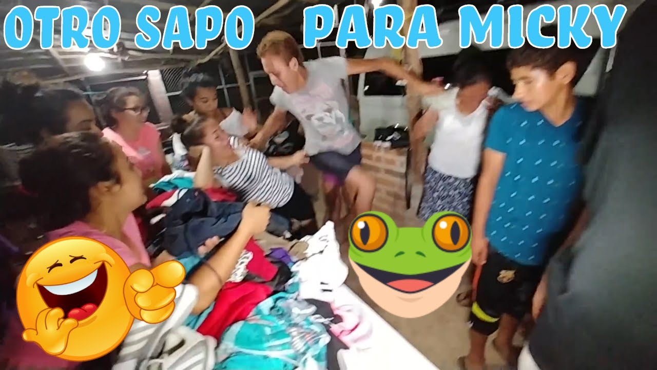 Juela! que gran aruñon le dió Micky a Sofy😱 todo por el sapito 🐸😂 Caja de ropa. Parte 3