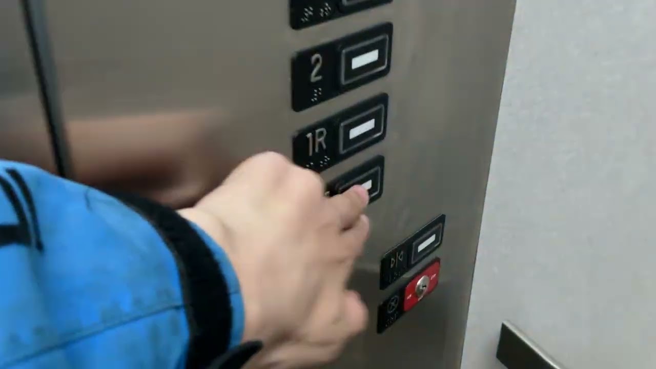 KONE Hydraulic Elevator At My School With Nudge Testing