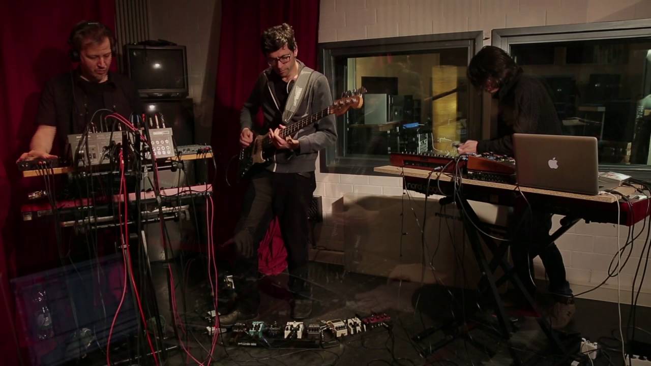 CHAT NOIR w/ Jan Peter Schwalm - Live @ Mainsound Studio (Frankfurt)