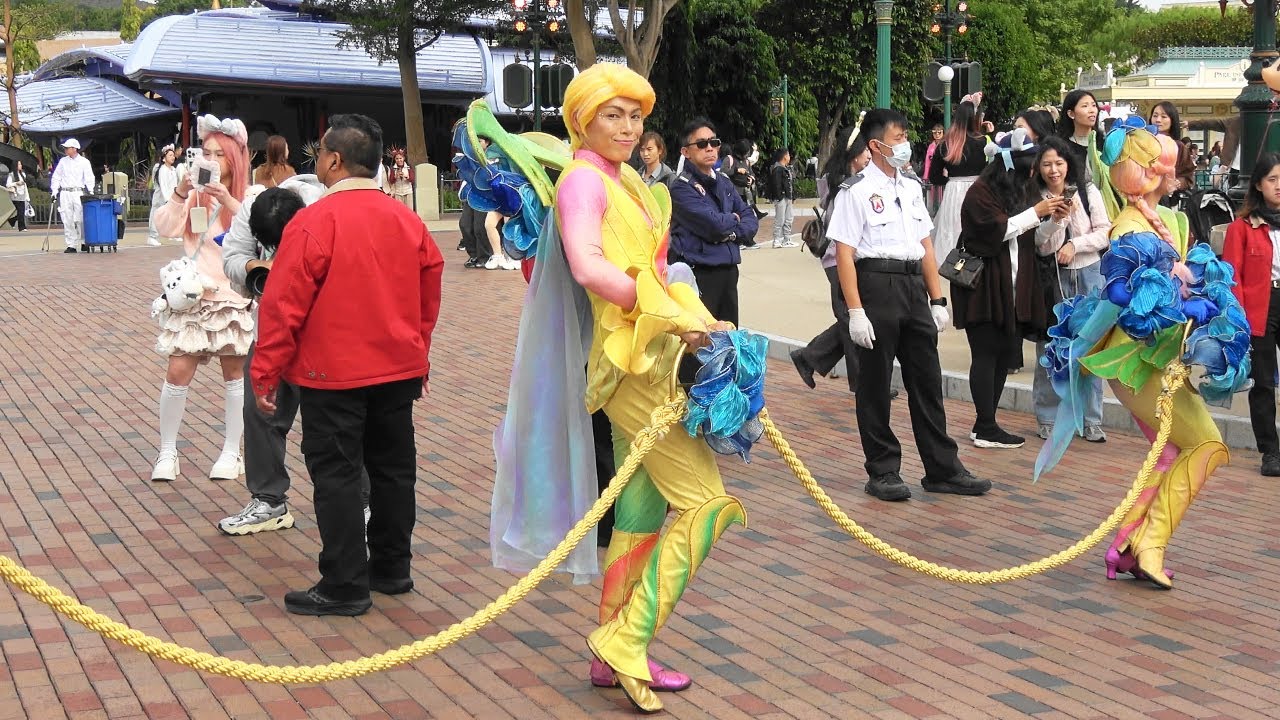 “Friendtastic!” Parade｜2025.12.14 12:45【4K】
