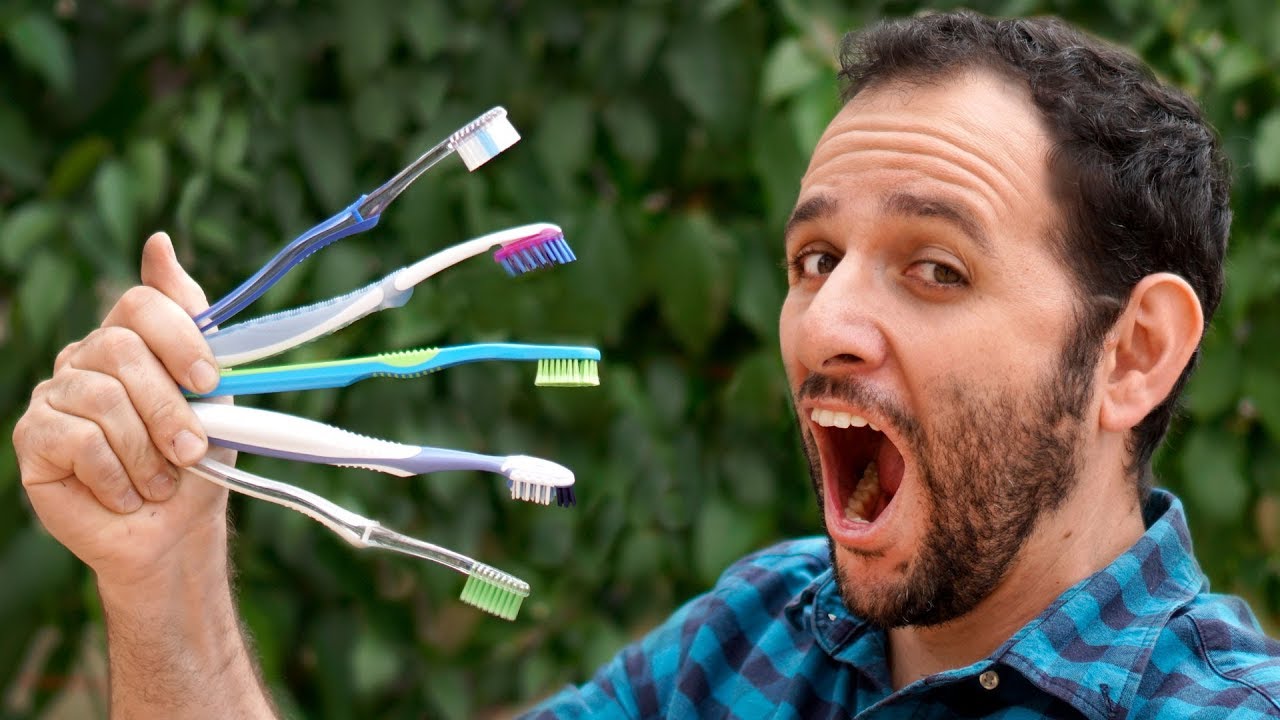 Com tanta opção, COMO ESCOLHER MINHA ESCOVA DE DENTES??