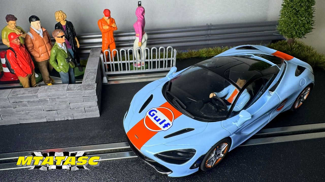 Scalextric McLaren 720S Gulf Edition / Slot Car