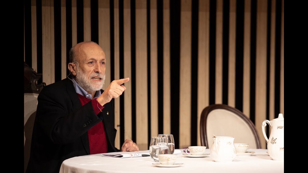 Carlo Petrini ¿Qué como cuando como? Cultura, tiempo y territorio