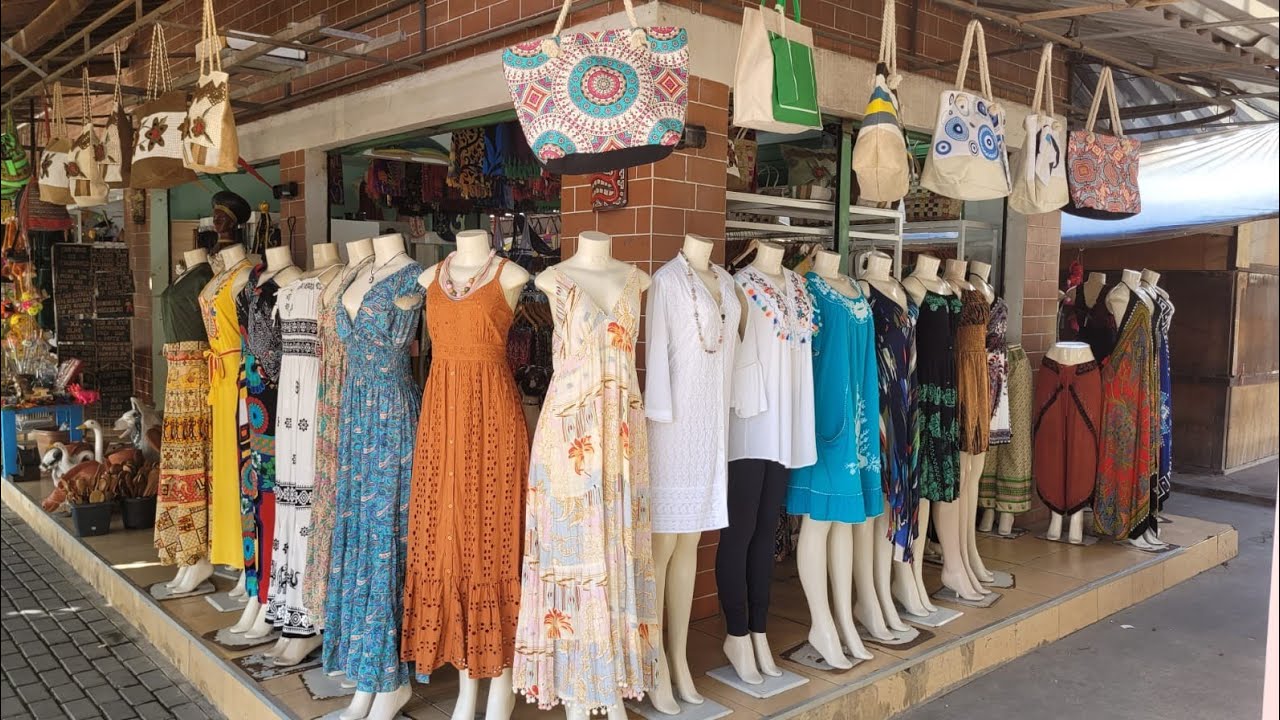 MODA INDIANA NA FEIRA DE ARTESANATO DE CARUARU-PE