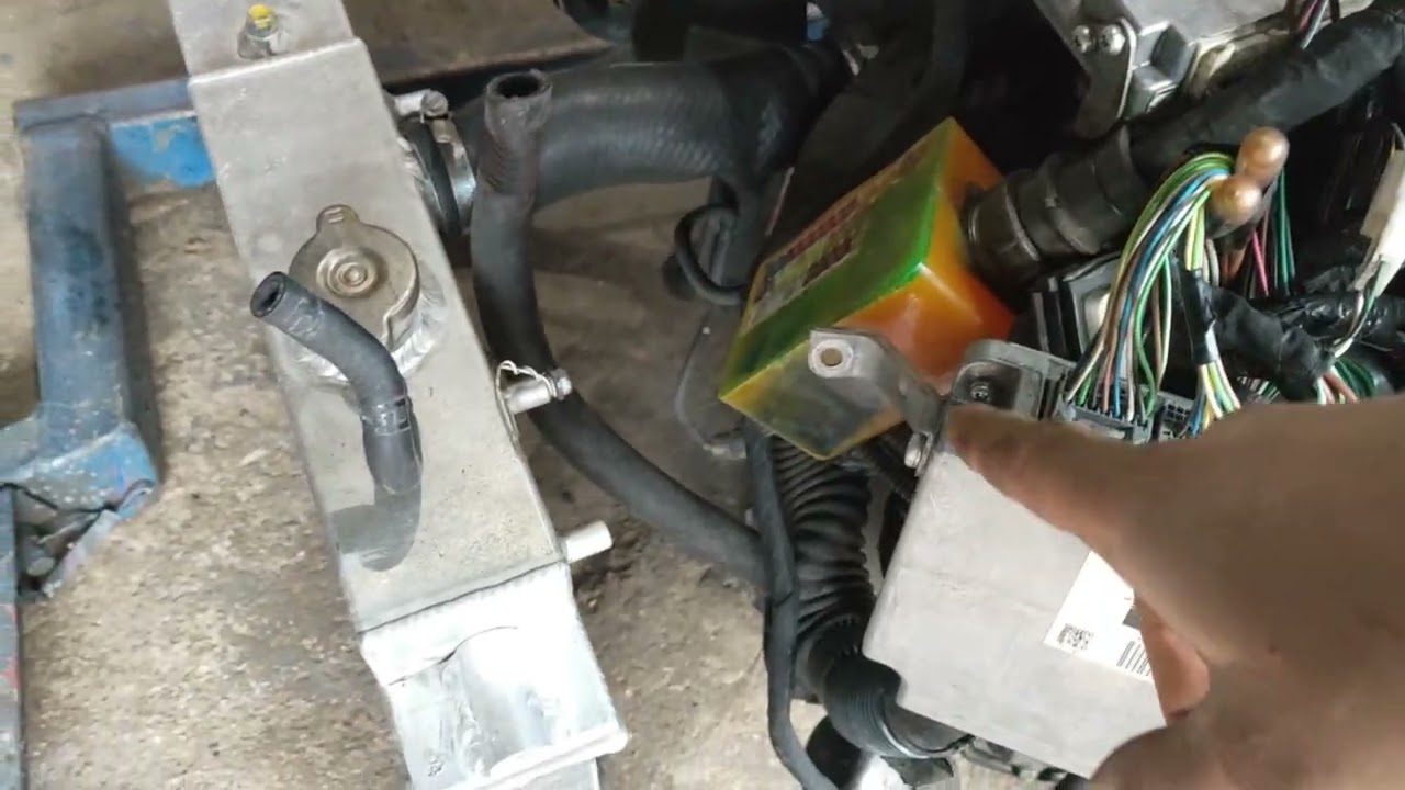 1ur fse автономный  двс для свапа своими руками. V8 с 8 ат, типтроником и круизом. Расход топлива?)
