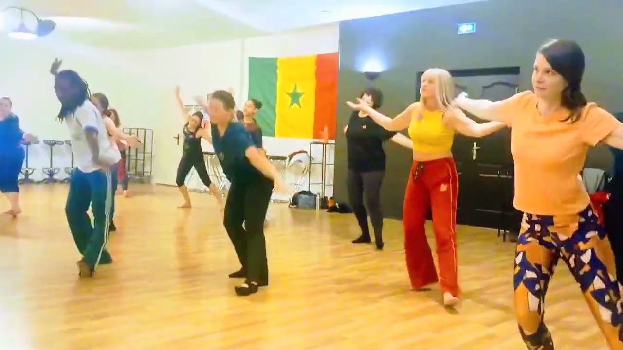 Danse Afro contemporaine Weekend Sénégal Réékkk 🇸🇳 au Chalon sur Saône 