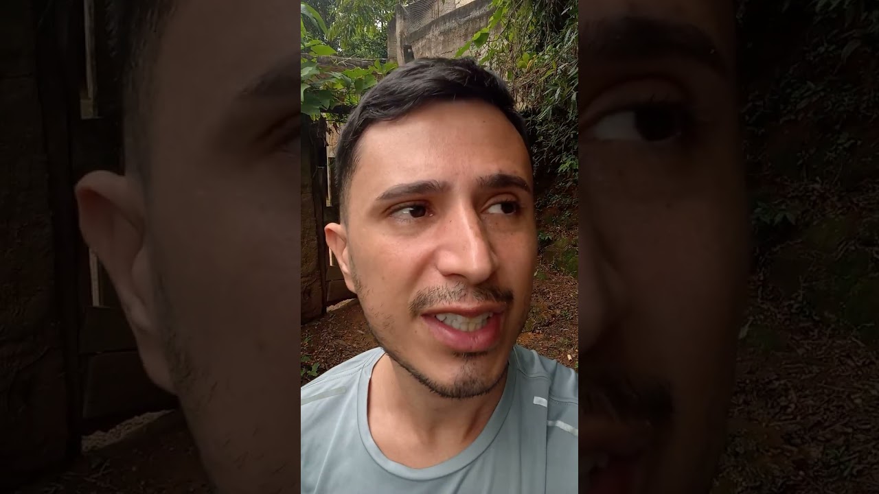 Alguém está chegando muito não consegue te esquecer sente saudades