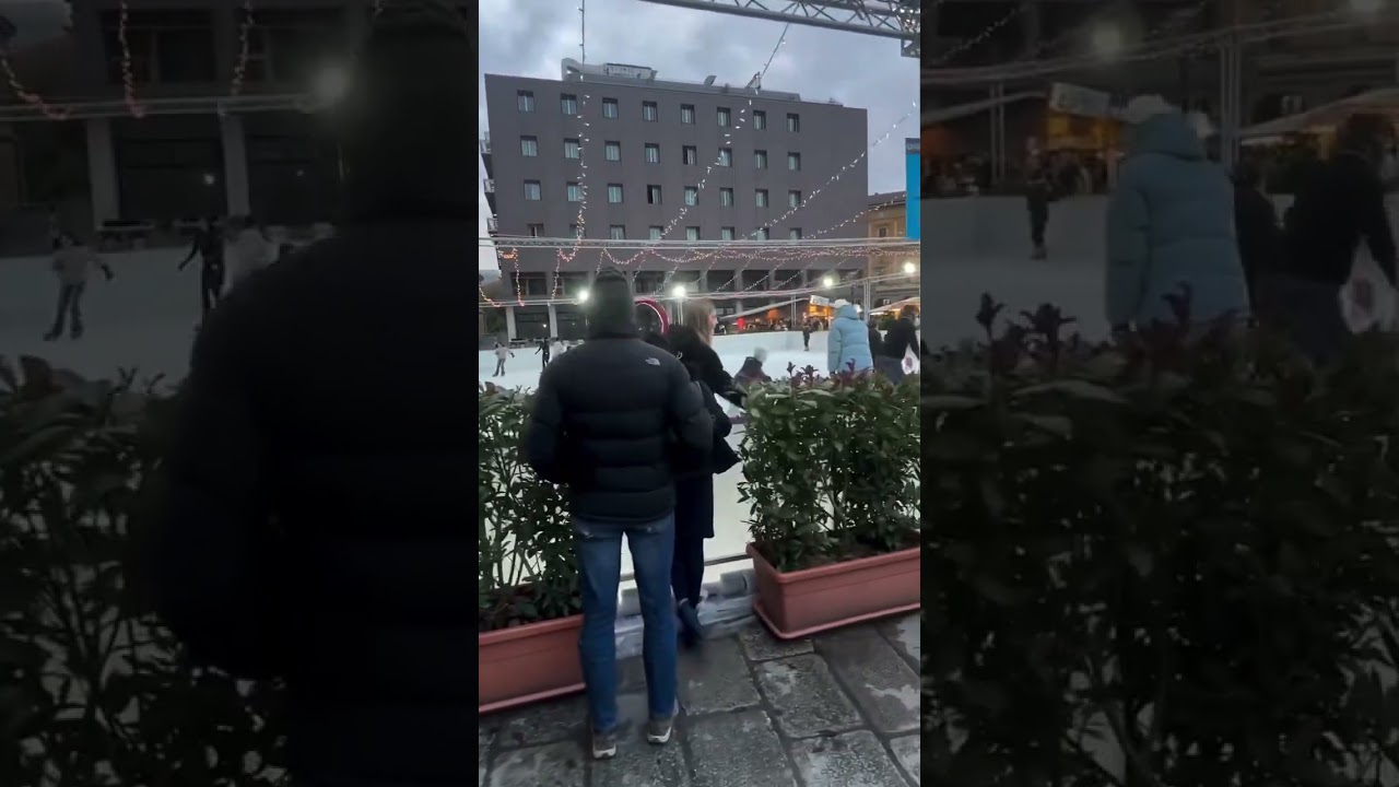 Bologna is ready for Christmas. Come skate with the festive magic