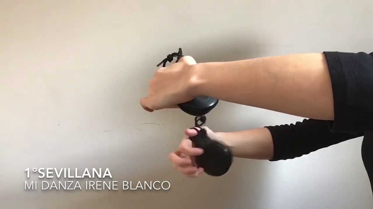 Castañuelas de sevillanas con música - Mi danza Irene Blanco