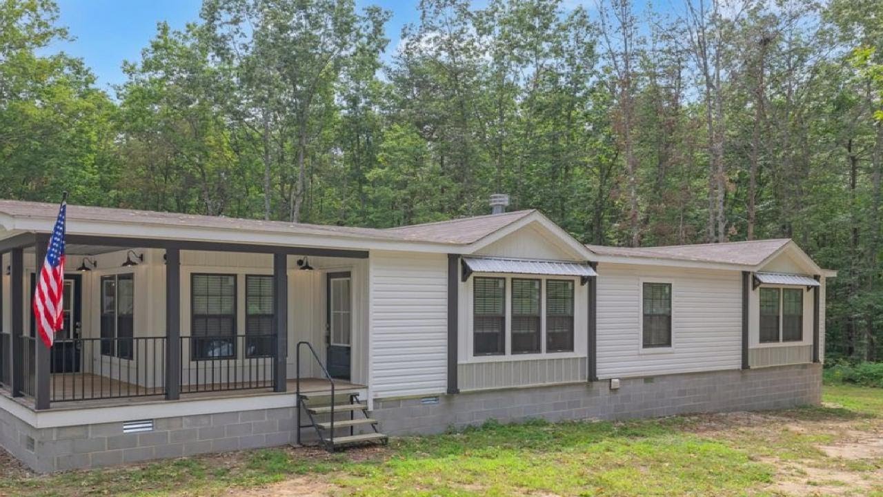 1670 Bear Creek Rd, Crossville, TN Presented by Angie Cody Real Estate Team.