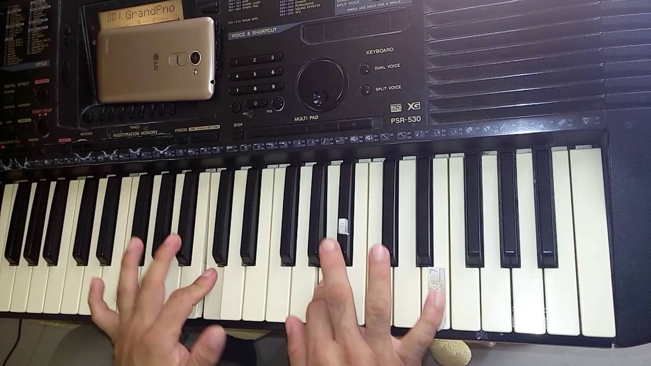 Con luz y con agua cover siete larinos