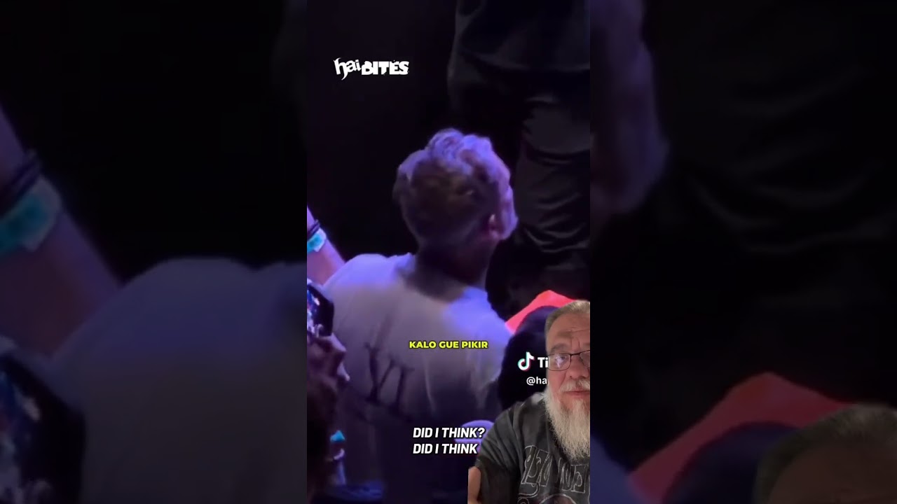 Front Row At An Anti-Trump Concert Then Giving The Band Grief &mdash; Really?