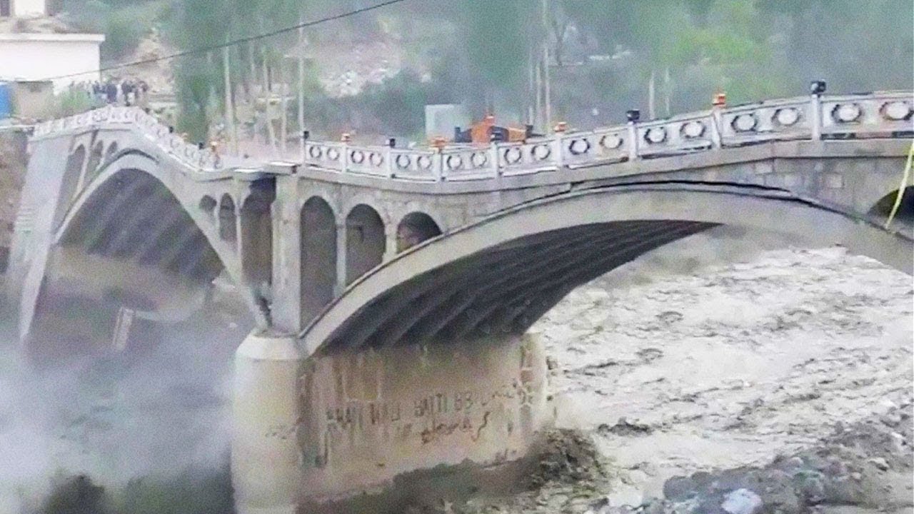 Korkunç Bir Şekilde Başarısız Olan Mega Projeler ► DERLEME