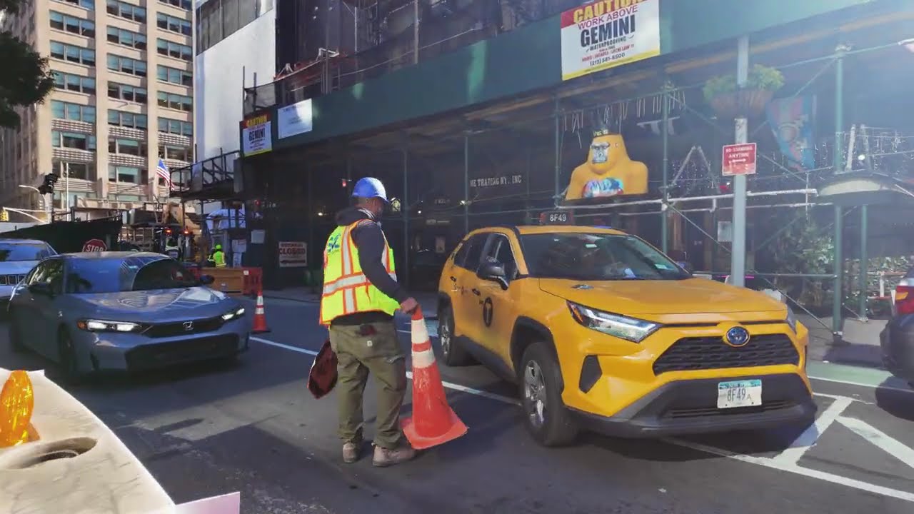 Get lost in NEW YORK CITY before knicks game