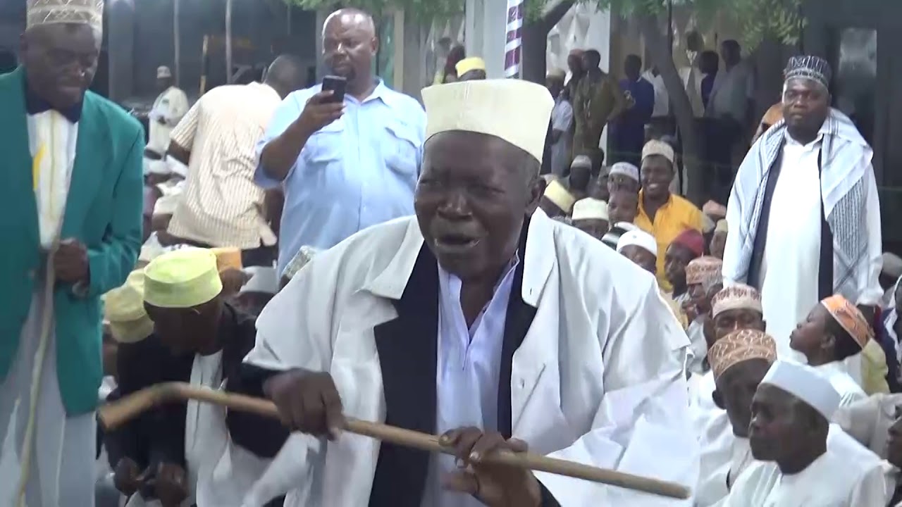 WAZEE WA DAMBA MTWARA WATIKISA MAULIDI YA SH WA MKOA WA DAR ..DEC 27..