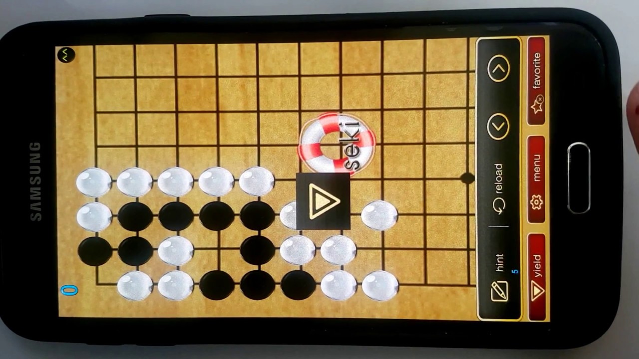 AI responds to funny answers. baduk,go,weiqi