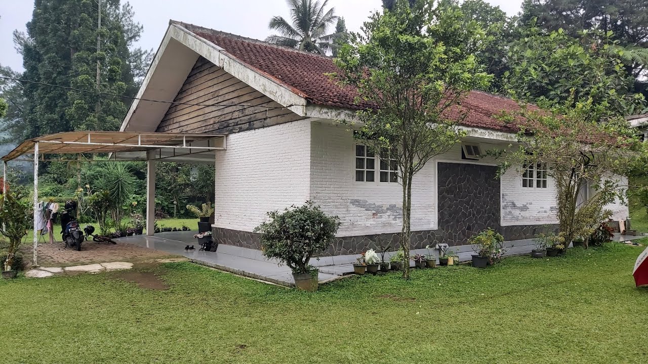 DIJUAL RUMAH CLASIC|MODEL KOLONIAL BELANDA DI PUNCAK BOGOR UDARA SANGAT SEJUK DAN ASRI
