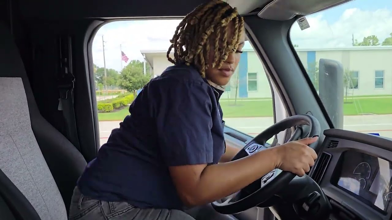 Laurye&rsquo;s Path to Success: Transportation and Logistics at Lone Star College