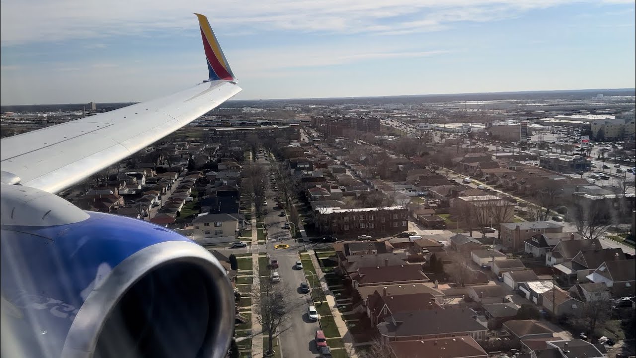 Southwest Boeing 737-800 Landing Chicago Midway Intl. (KMDW)