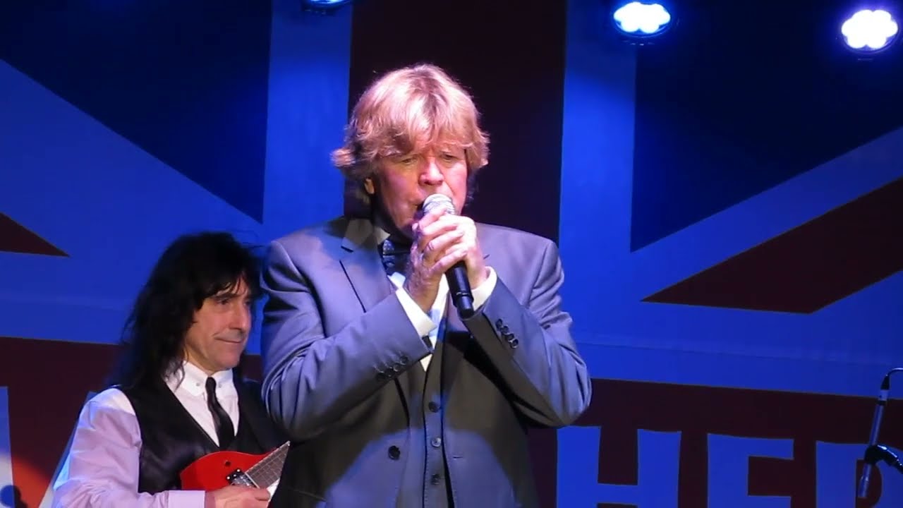 April 1, 2017 Herman's Hermits Perform The End Of The World