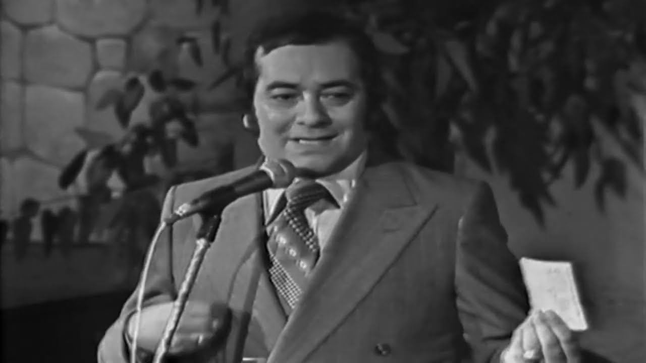 La inolvidable rutina de Carlos Helo que hizo reír a Don Francisco | Sábado Gigante | 1978