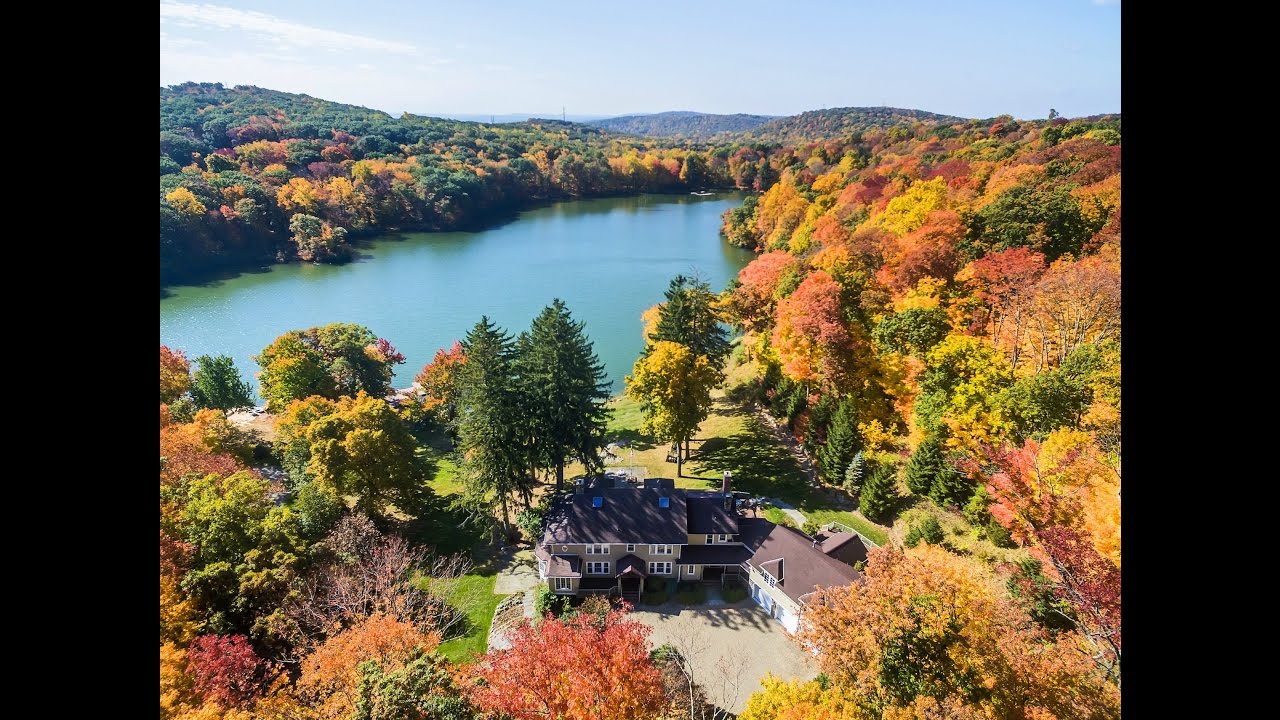 1 Brook Valley Terr Kinnelon, NJ 07405 | Joshua M. Baris | Realtor | NJLux.com