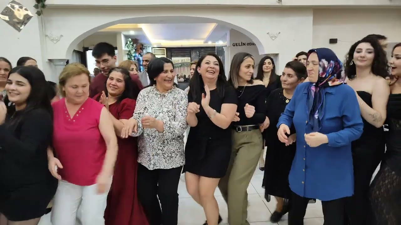 Tokat Almus Alan köyünden garip arslanın oğlu tunahan sünnet düğünü videosu 10 hop bico oyunu 👏