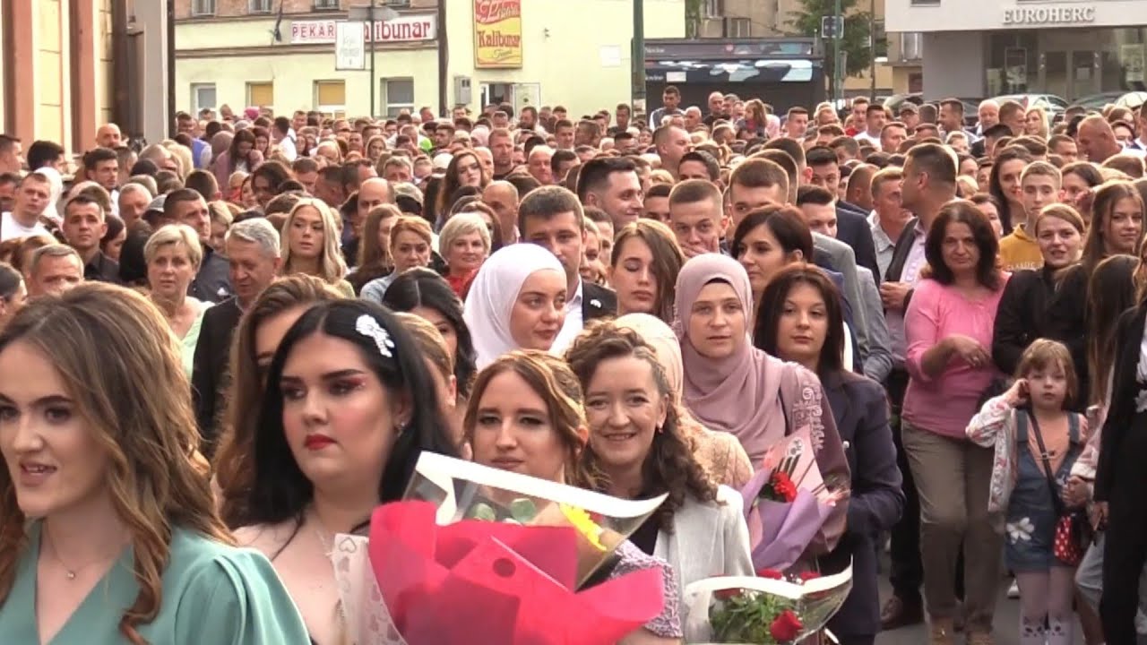 DEFILE  MATURANATA MJEŠOVITE SREDNJE TEHNIČKE ŠKOLE TRAVNIK,18.05.2024