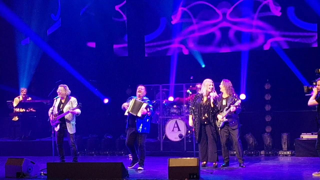 All Stars band met de klompendans