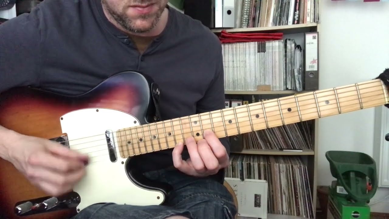 How to play Yellow by Coldplay on guitar. Some Jonny Buckland guitar parts