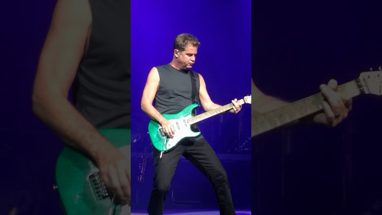 Keith Howland Guitar Solo in Cincy 7/15/17